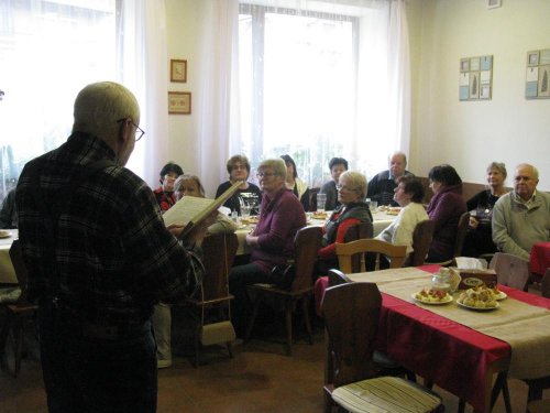 Předvánoční posezení šarovských seniorů - fotogalerie 1  